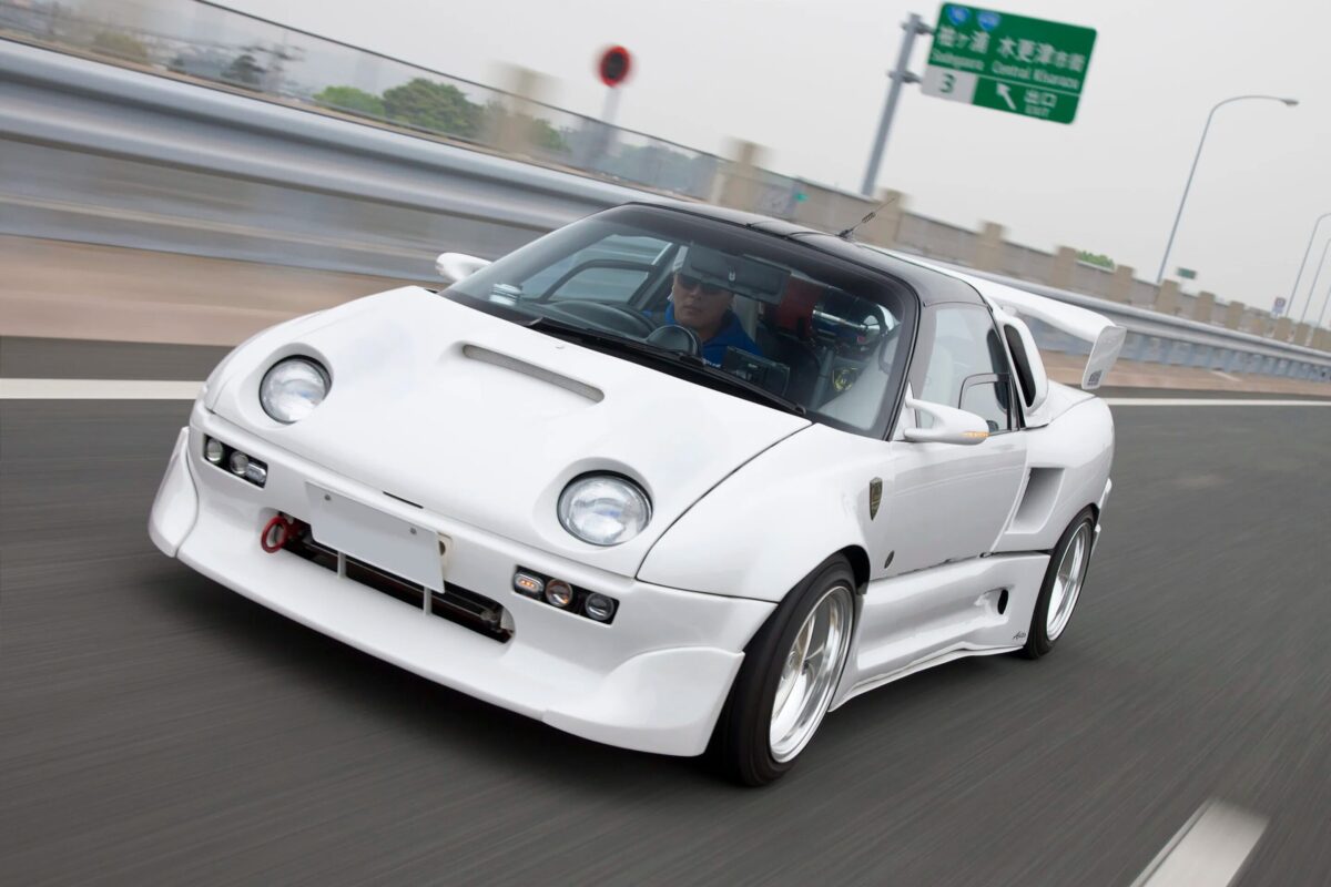 「湾岸仕様の軽自動車!?」ターボチューン＋NOSで最高速を狙う“ド根性”AZ-1の勇姿