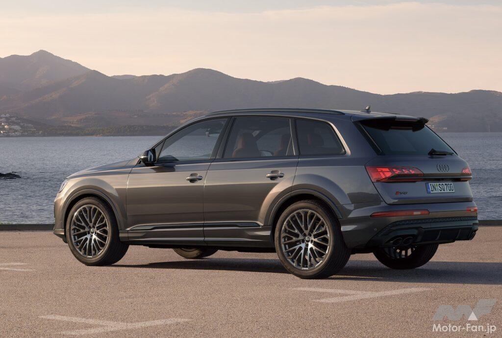 アウディSQ7のリヤビュー