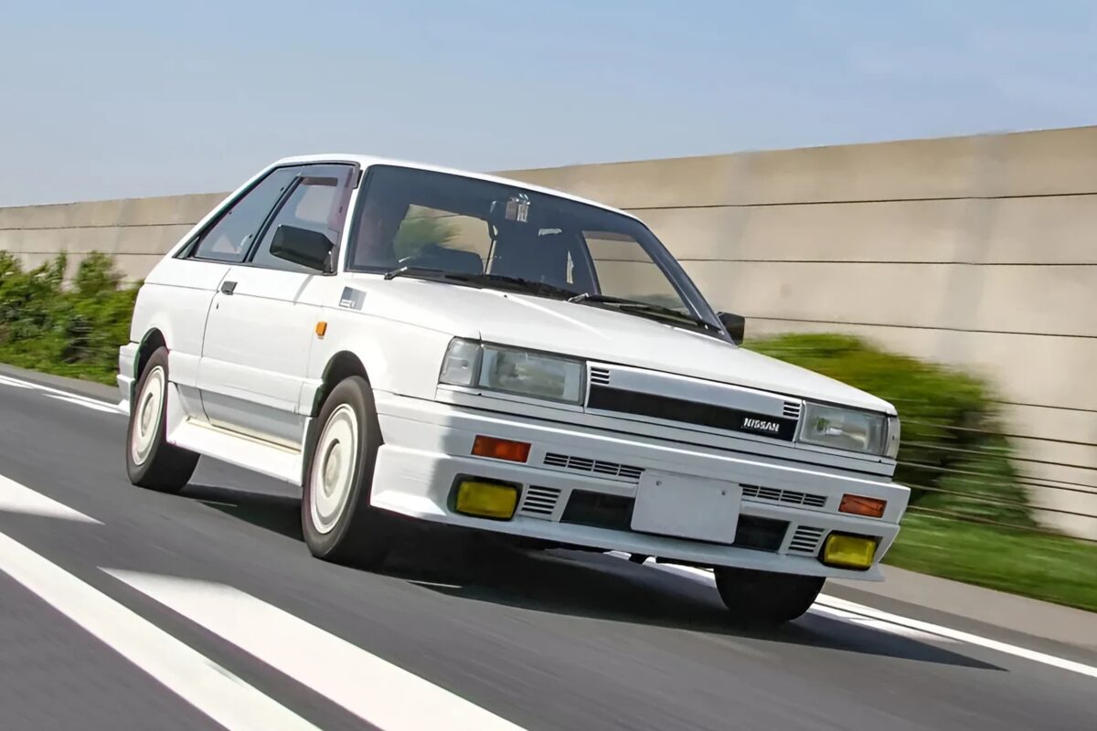 「日産マニアでも知らない!?」サニー305Reニスモが放つ80年代のリアル