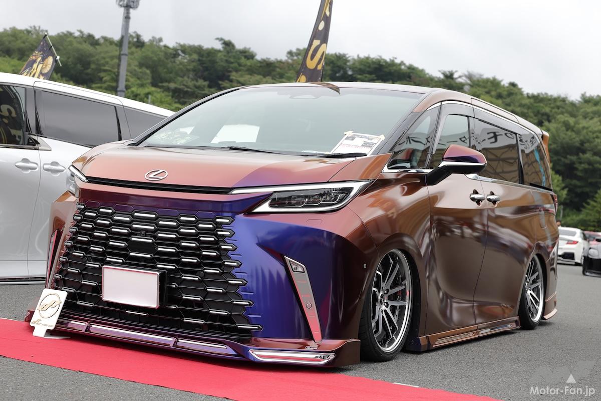 ラッピング約150万円！ まさかの超低空車高＋マジョーラボディ。総額2000万円超えのラグジュアリー！