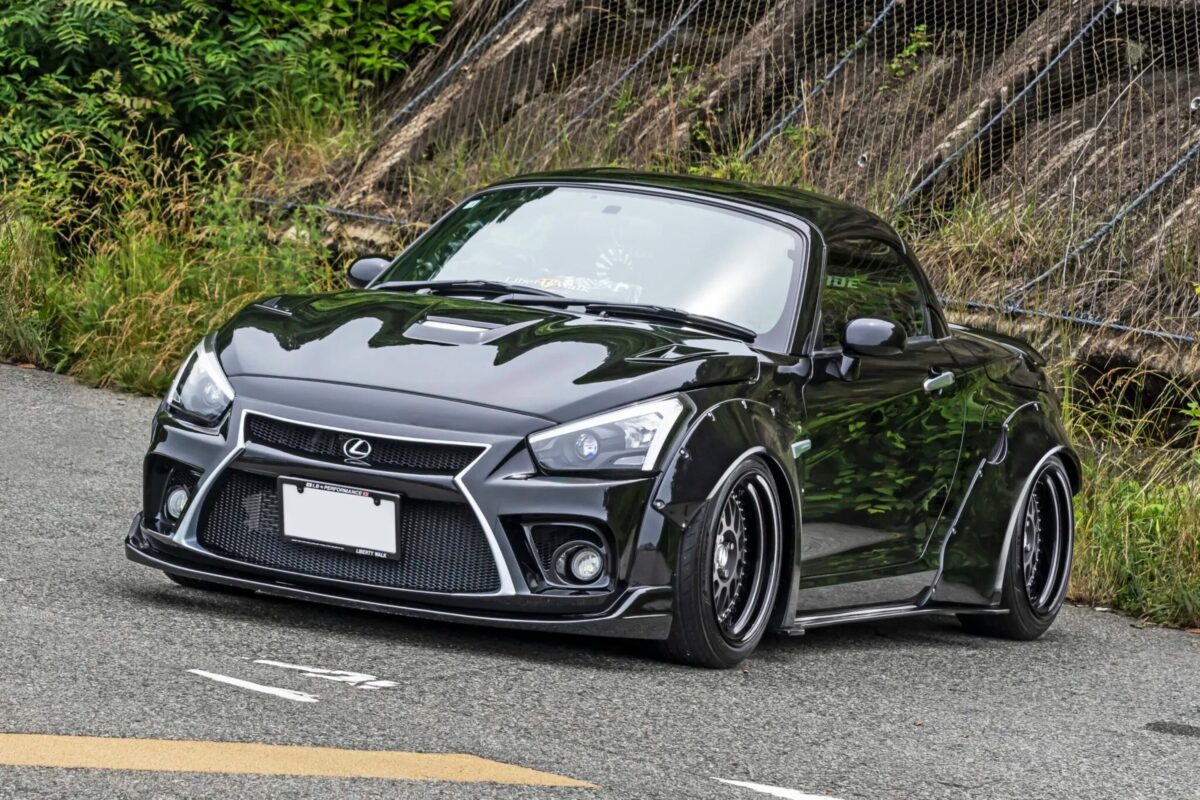 「もし、レクサスが軽自動車を出したら…」完成度が高すぎる2代目コペンのRC仕様！