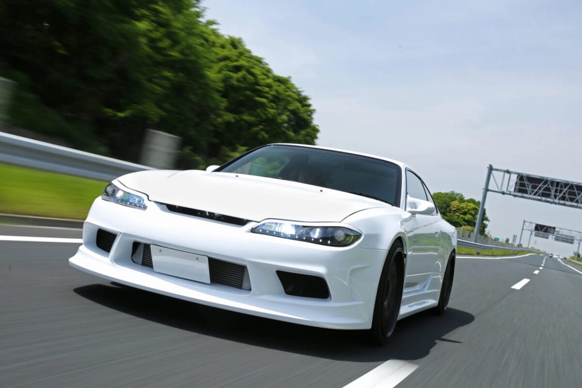 「現行車には代わりがないんだ！」レーシングドライバー谷口信輝とS15シルビアの熱き再生物語