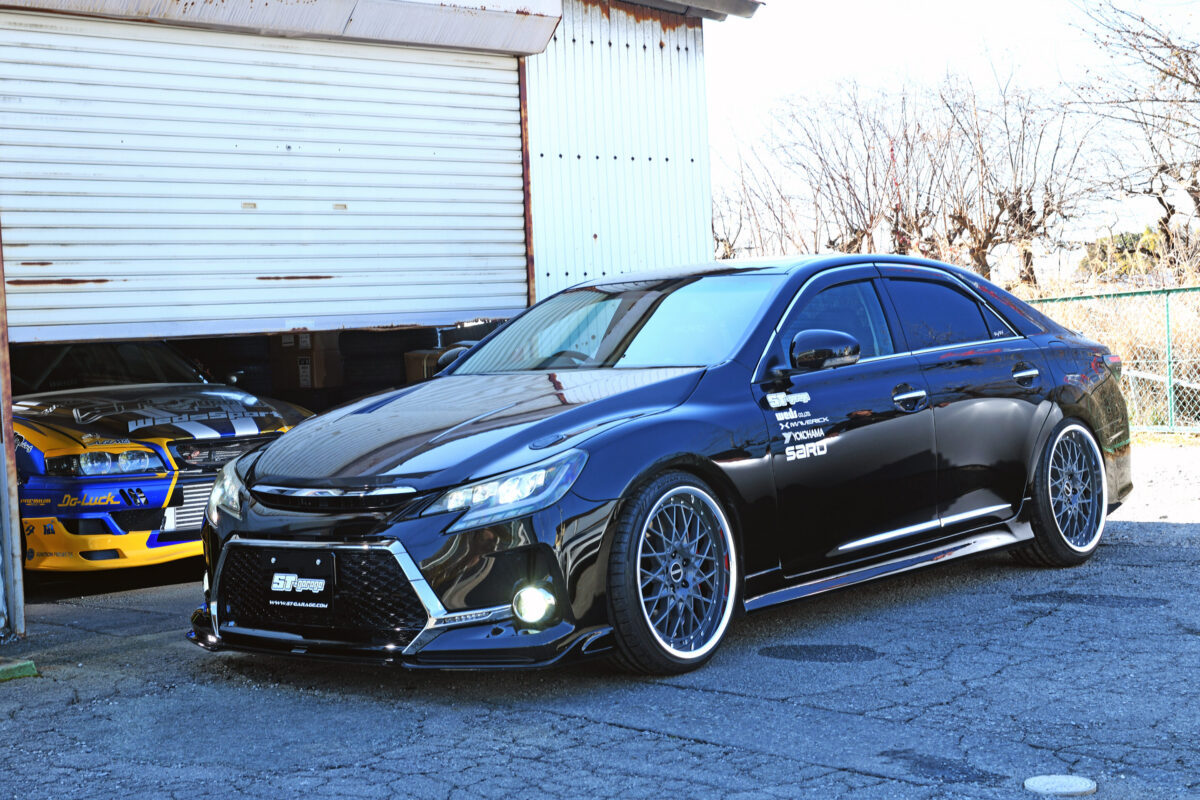 「300馬力オーバー×FR×6速MT！」大人のドリフト仕様として生まれ変わった2代目マークXが話題