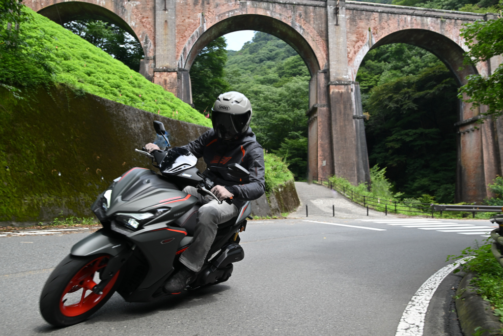 「5.5Lタンクでは航続距離は約150kmが限界!?」ヤマハ・アエロックスで不満の声が多い燃費性能を約500kmツーリングで試してきた！