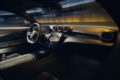 「メルセデス AMG CLE 646 シュペツィアルアンフェルティグング」のコクピット。