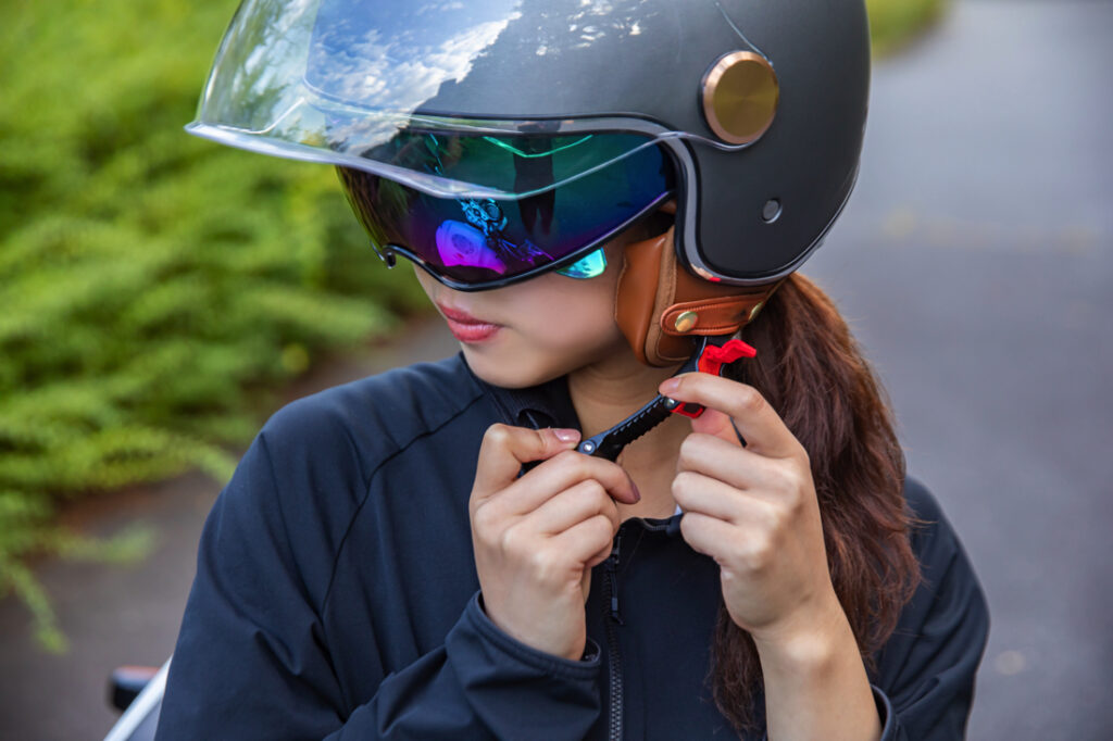 helmet_image_001