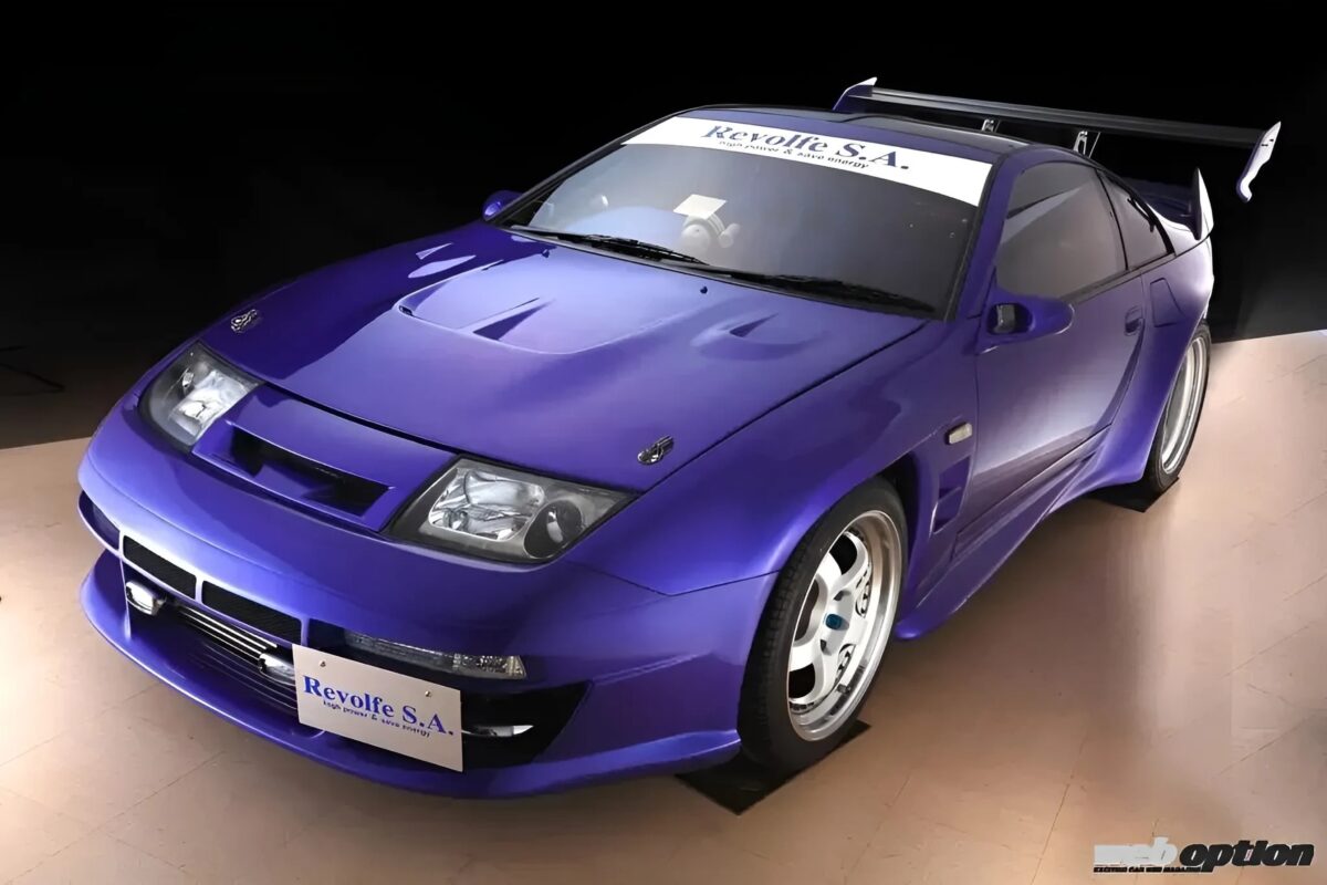 「300km/hは通過点!?」550馬力のZ32、その心臓部と美しすぎるディテールに迫る