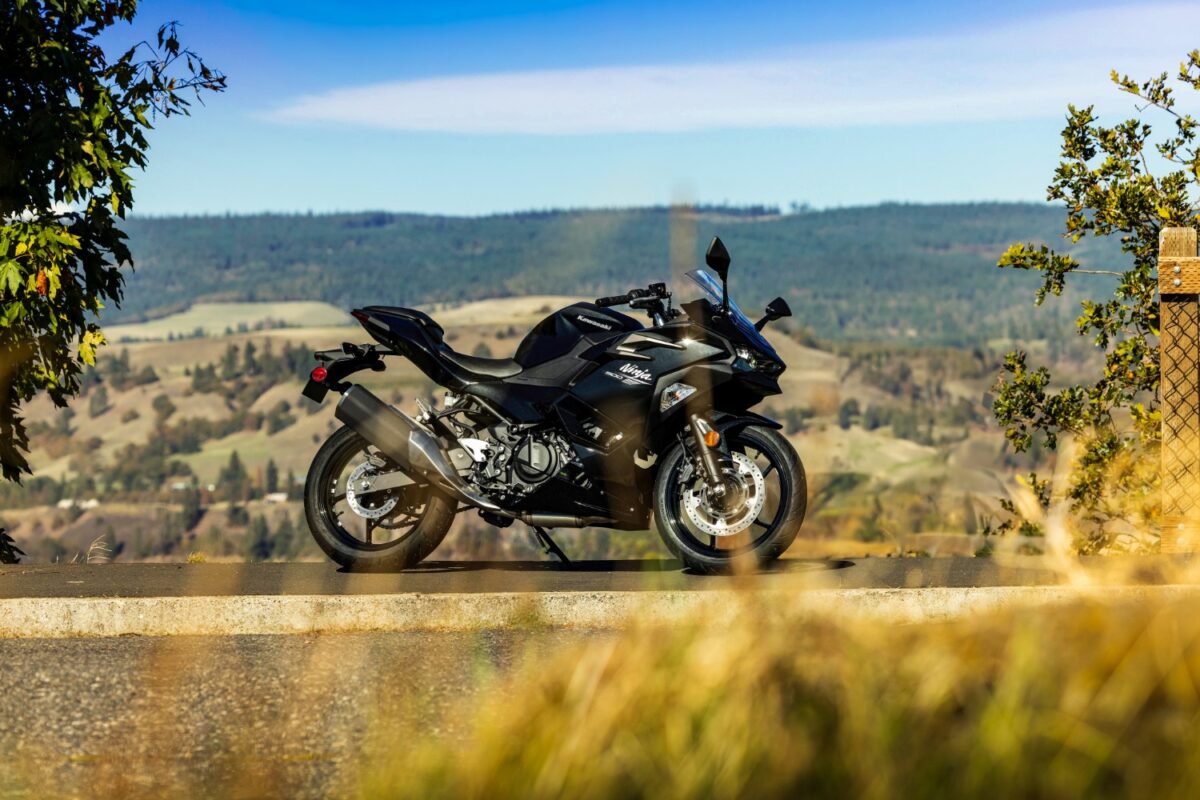 “LIGHT, FUN, EASY”のカワサキ新型｜Ninja 500が2027年モデルに！