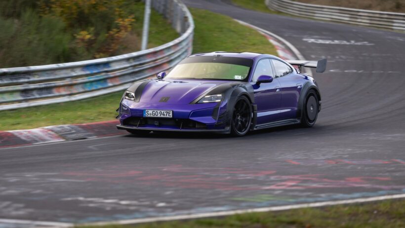 「ターボ GT」に "マンタイキット"を装着した仕様も海外には存在する。
