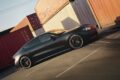 「メルセデス AMG GT 4ドアクーペ」をドライブした、ブラッド・ピット。