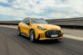 AMG初のフル電動SUV「メルセデス AMG GT SUV」の走行シーン。