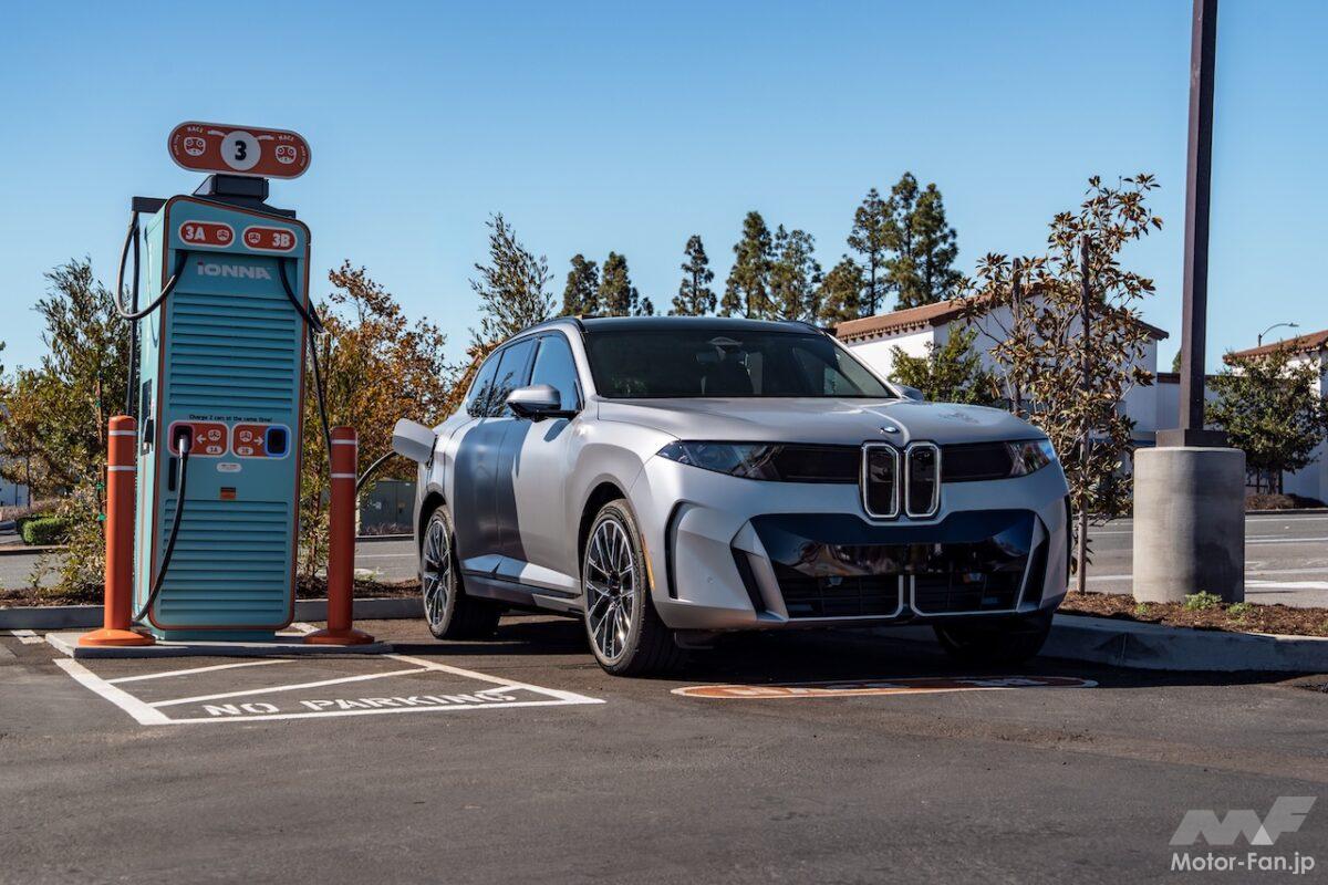 EVの充電は心配無用？「10分で360kmの航続距離を充電」北米でBMW iX5の超急速充電を実証実験