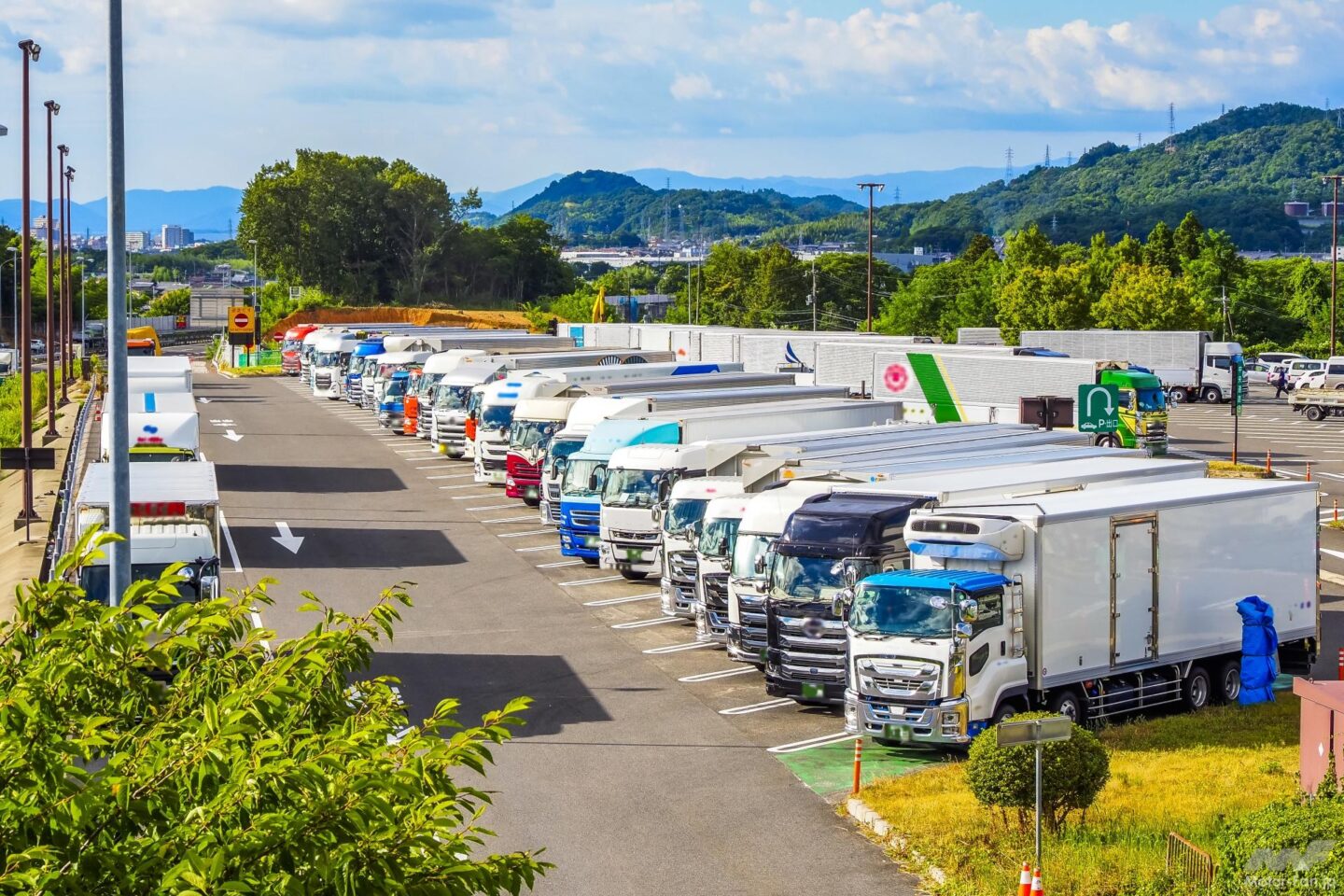 高速道路のPAとSAの違いは、設置間隔にあった!? | Motor Fan｜自動車