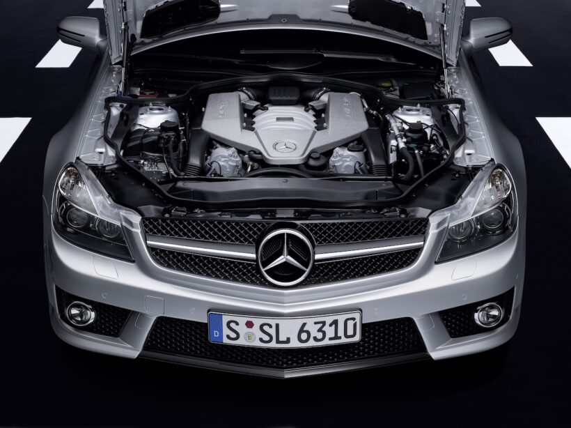 SL63 AMGの6.2リッターV8DOHC M156ユニット