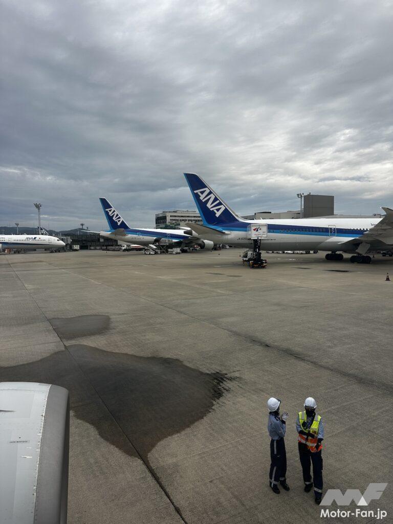 始発のANAで羽田へ。