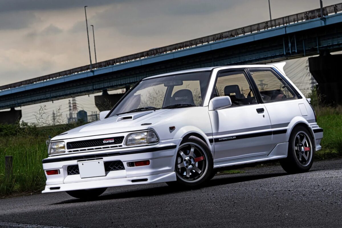 「原点は“ナニワトモアレ”の世界」9万5000円で買ったEP71スターレットが現代仕様に大覚醒！