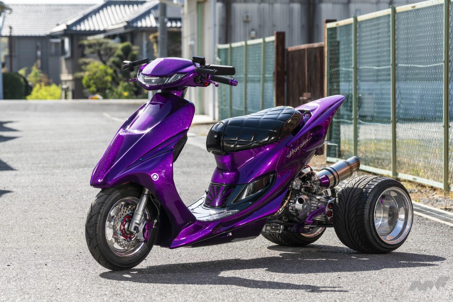 Dio…JOG…TACT…増車が止まらない!? 90年代マシンだらけの秘密基地 Dio…JOG…TACT…増車が止まらない!? 90年代マシンだらけの秘密基地