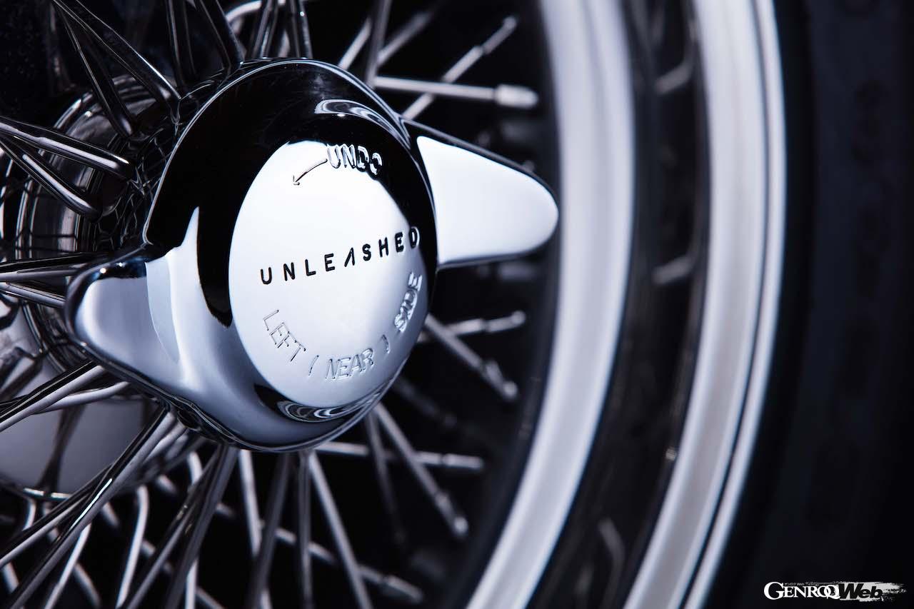 アンリーシュド ジャガー Eタイプ シリーズ3のホイール