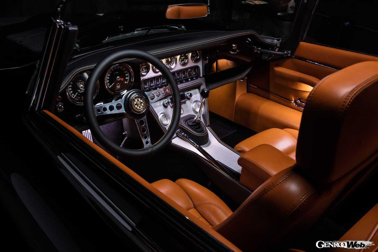 アンリーシュド ジャガー Eタイプ シリーズ3のインテリア