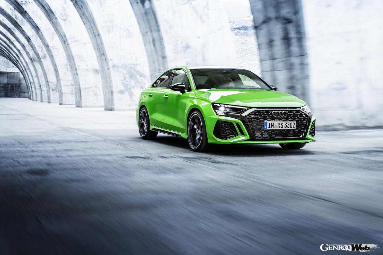 最高出力400p、最高速度290km/hを実現した新型「アウディ RS 3 スポーツバック／セダン」がデビュー