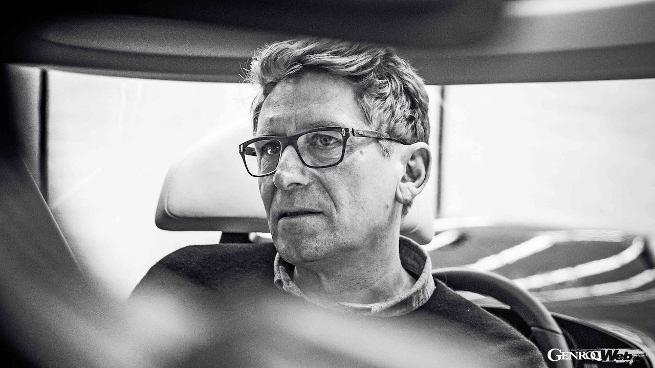 「ヴィジョン レンディエンスト」に見る、ポルシェが考える未来のコクピット／パッセンジャーエリアとは