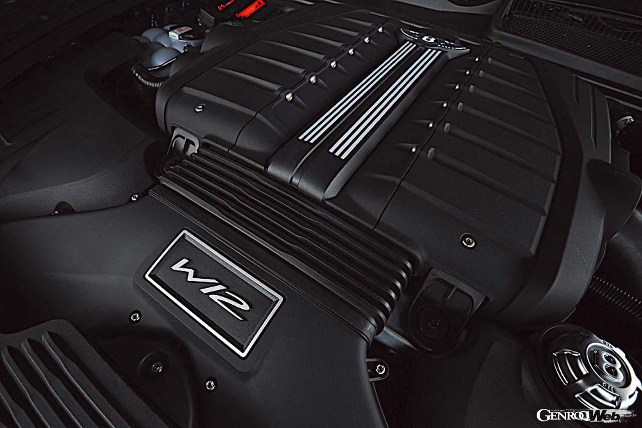 ベントレー ベンテイガ スピードのエンジン