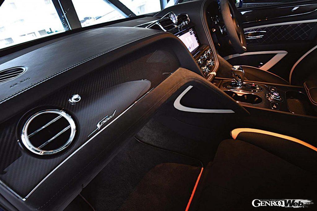 ベントレー ベンテイガ スピードのインテリア