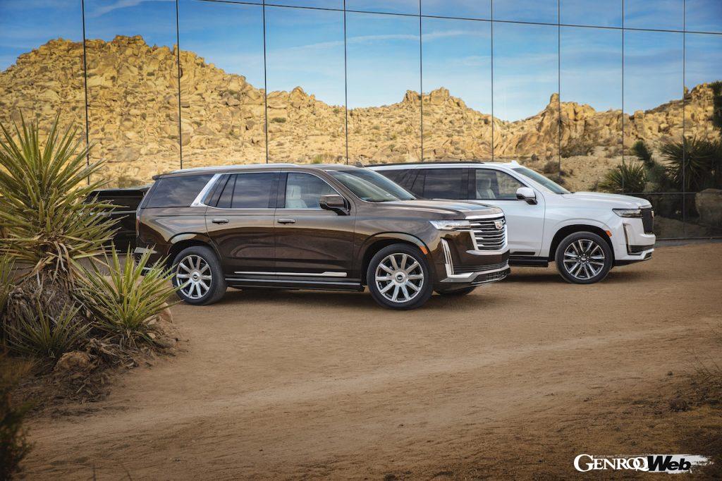 新型キャデラック エスカレードのフロントビュー