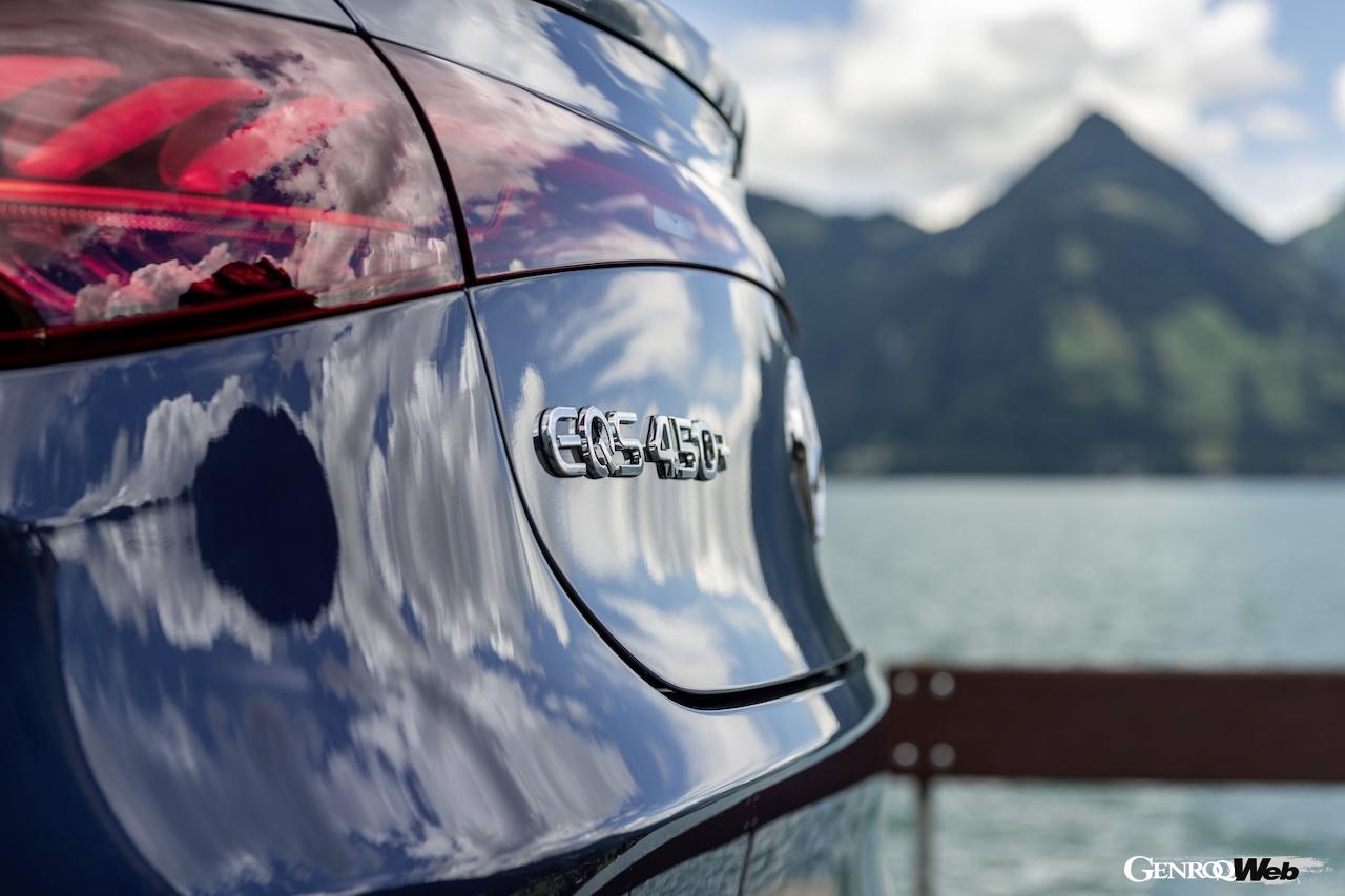 メルセデス・ベンツ EQS 450+のエンブレム