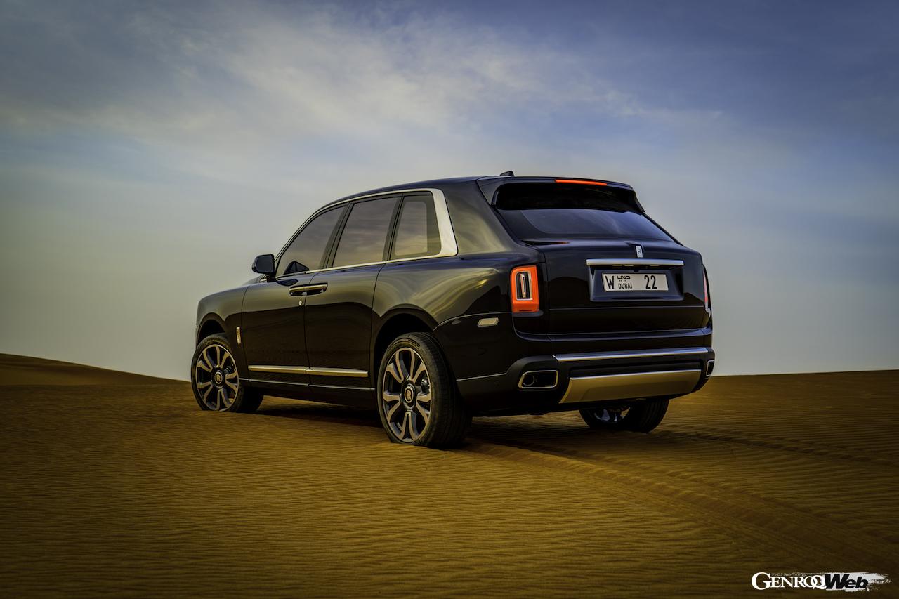 ロールス・ロイス カリナンのリヤビュー