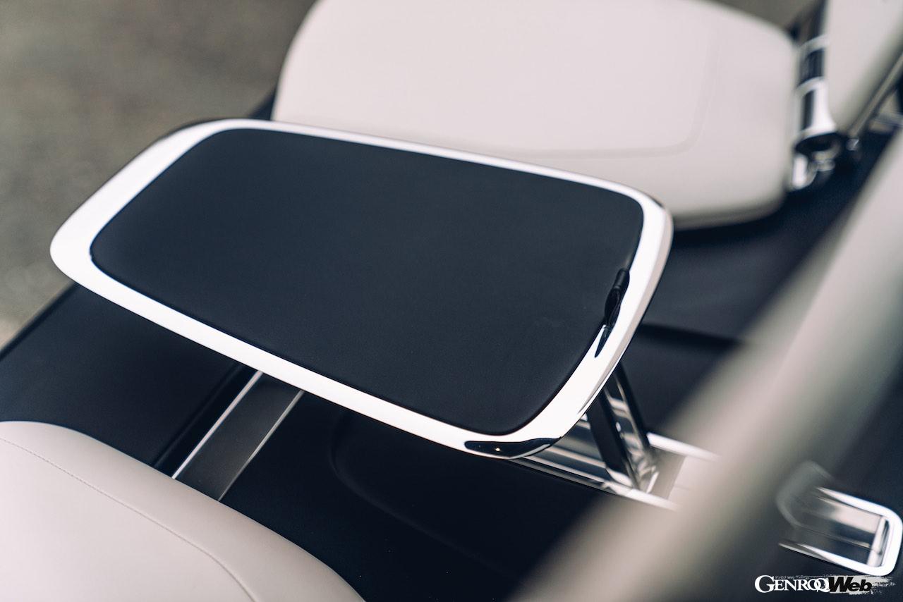 ロールス・ロイス カリナンの「ビューイングスイート」