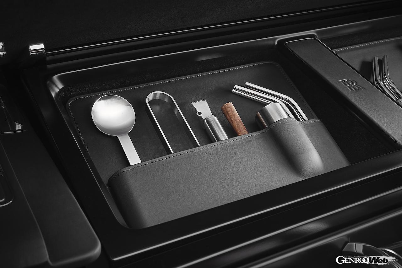 ロールス・ロイス カリナンの「ホスティング サービス」