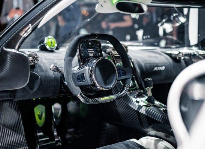 ケーニグセグ ジェスコのインテリア