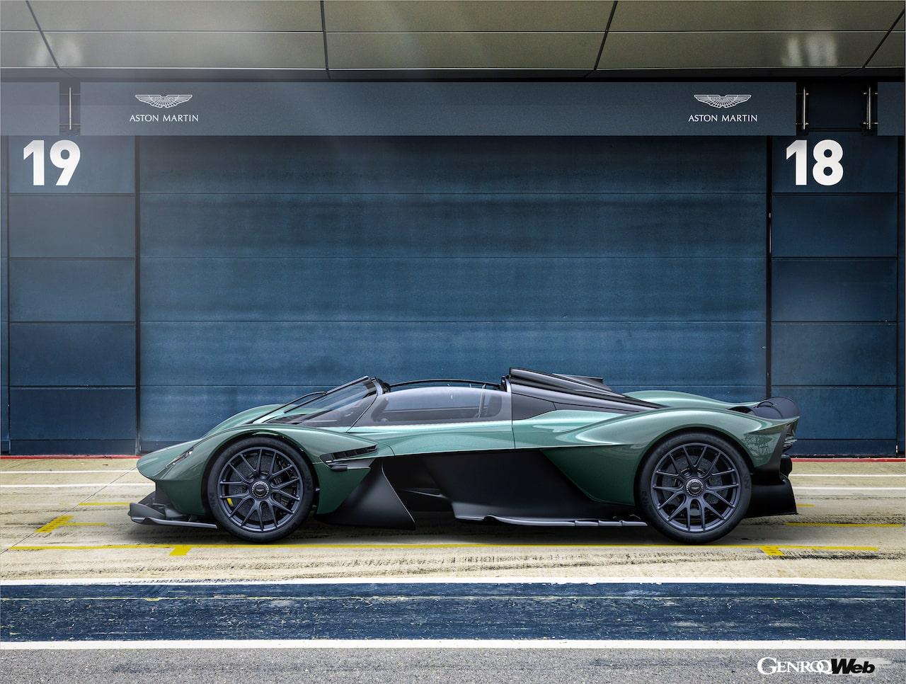 F1マシンを彷彿とさせるオープントップ、「アストンマーティン ヴァルキリー スパイダー」デビュー