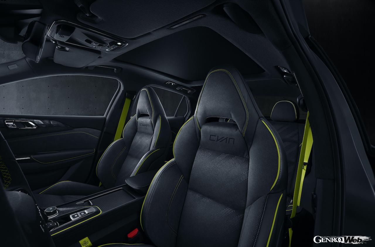 世界ツーリングカー・カップ3連覇を記念、「Lynk＆Co 03+ シアン エディション」がデビュー