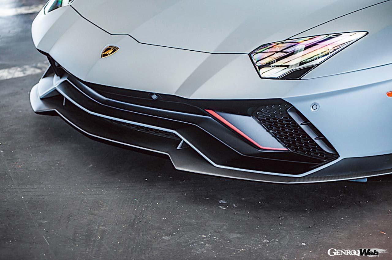 ランボルギーニ アヴェンタドール LP780-4 ウルティマエのフロントセクション