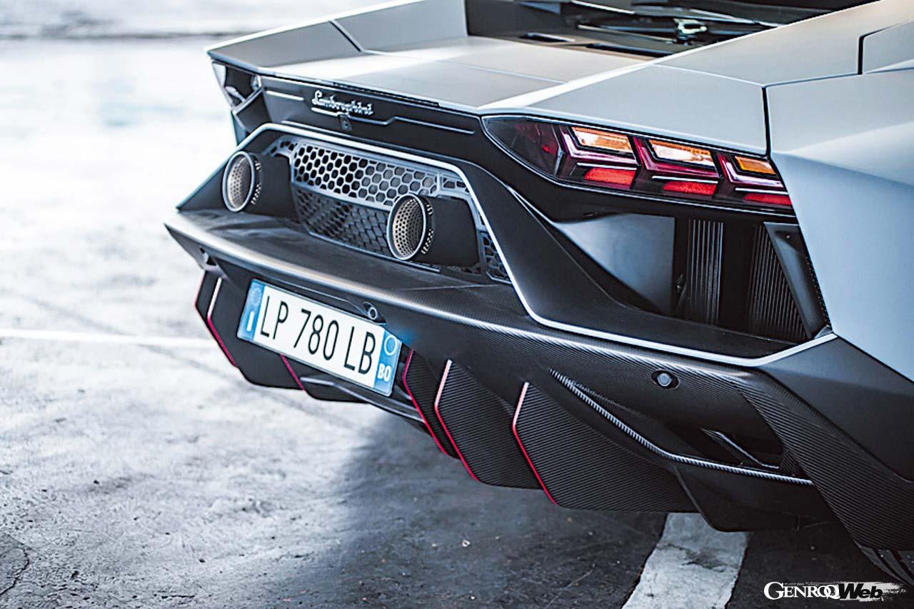 ランボルギーニ アヴェンタドール LP780-4 ウルティマエのリヤセクション