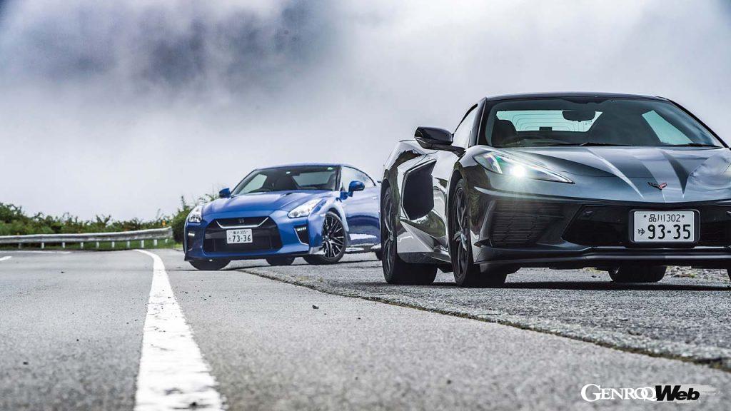 シボレー コルベット コンバーチブルとニッサン GT-R プレミアムエディションのフロントスタイル