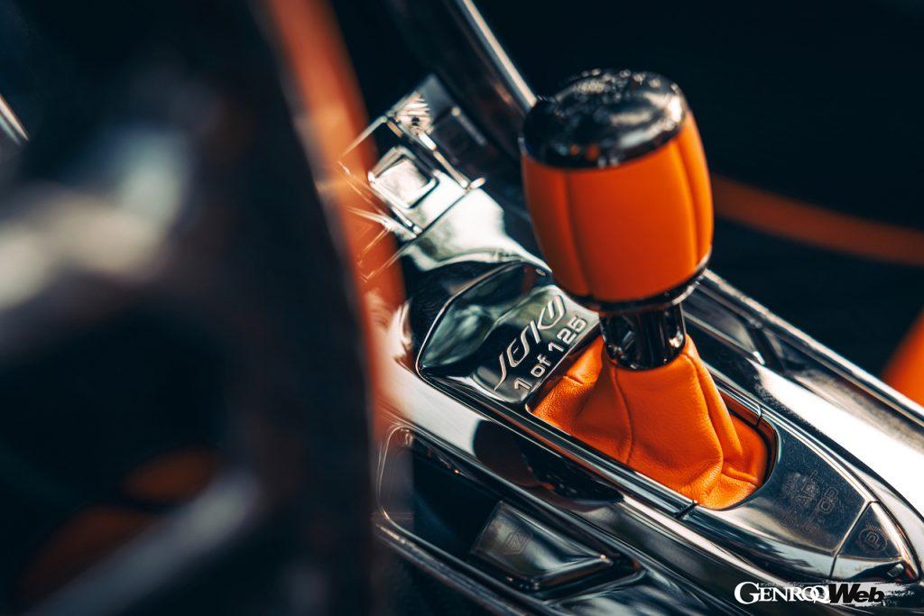 ケーニグセグ ジェスコのセレクターレバー