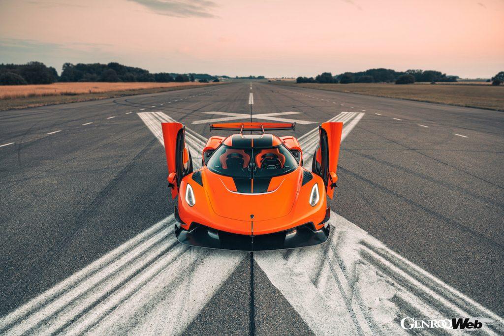 ケーニグセグ ジェスコの正面ビュー