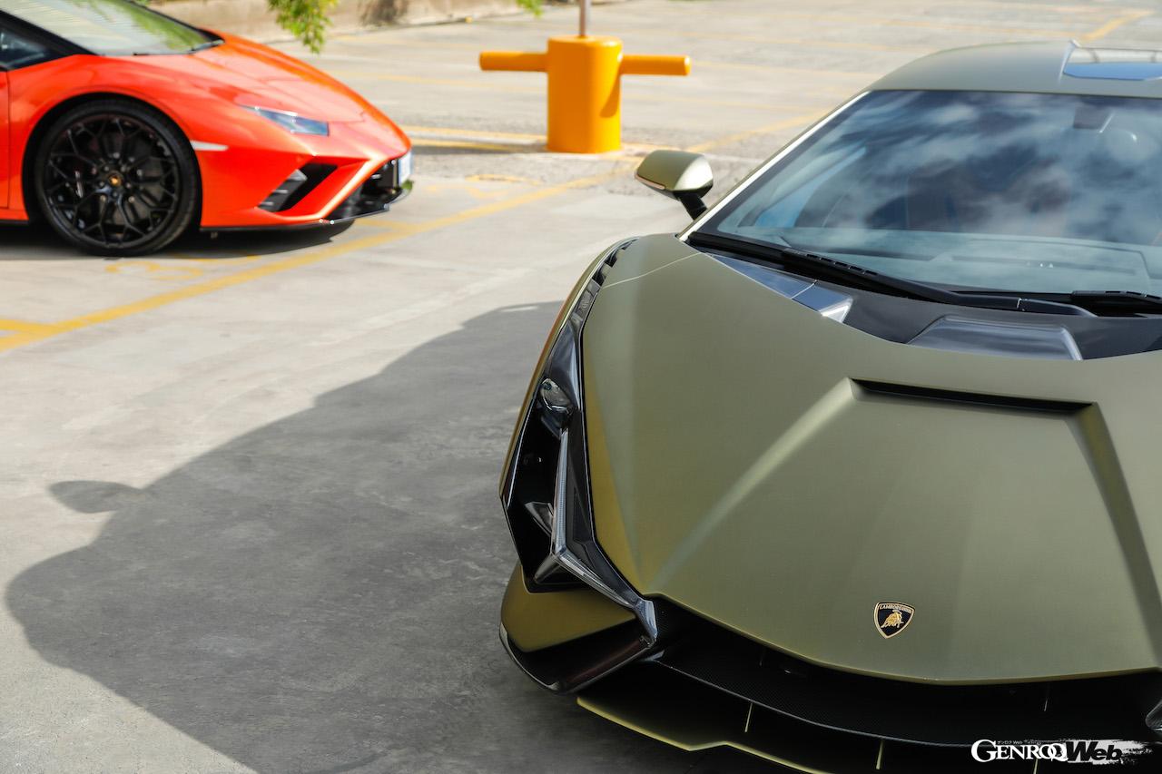 Tecnomar for Lamborghini 63のモチーフとなったシアン FKP 37