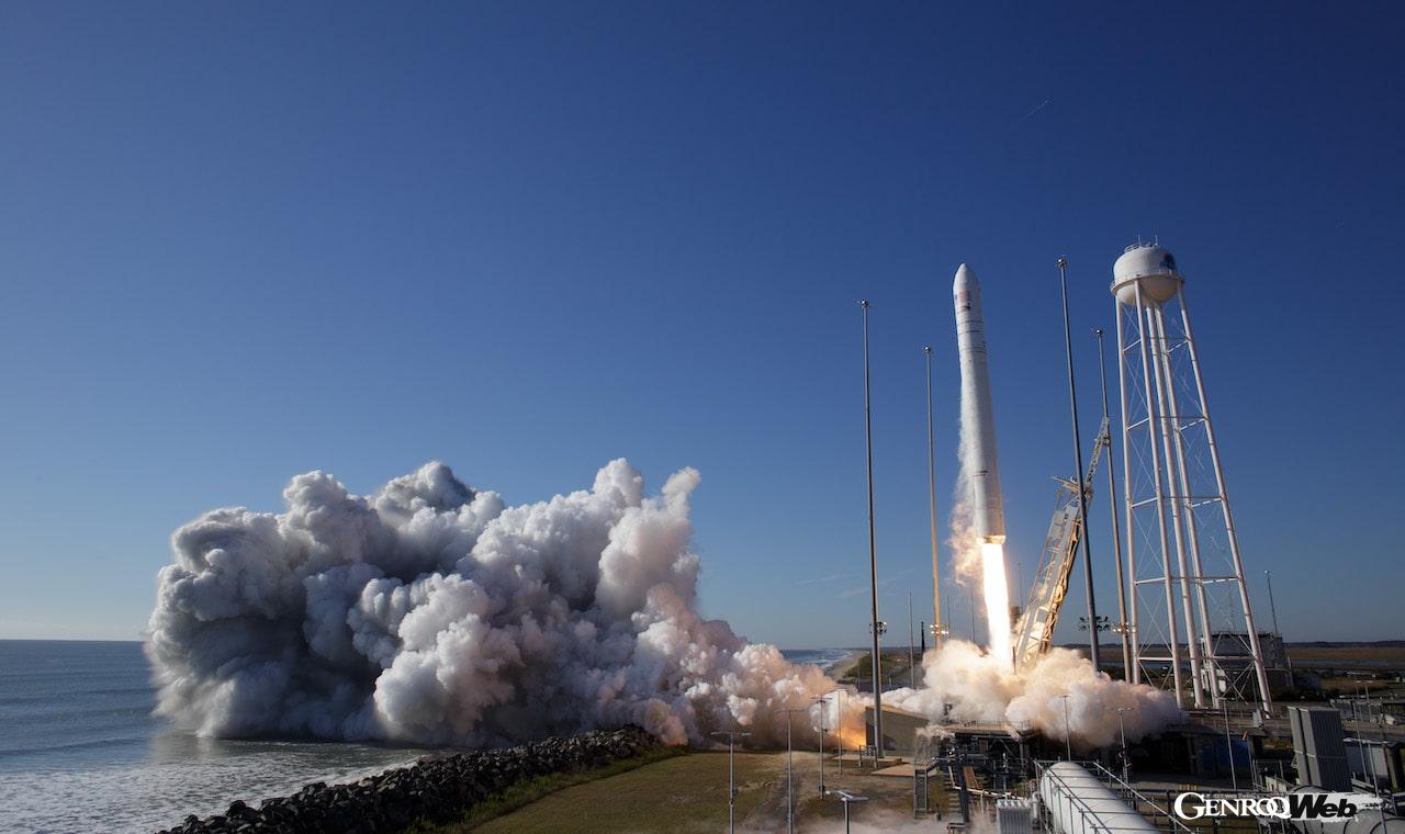 カウンタックの時代から現在まで脈々と続く、ランボルギーニのカーボンファイバー複合素材研究・開発