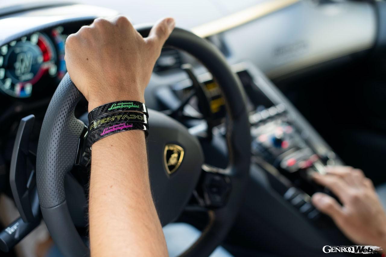 カウンタックの時代から現在まで脈々と続く、ランボルギーニのカーボンファイバー複合素材研究・開発