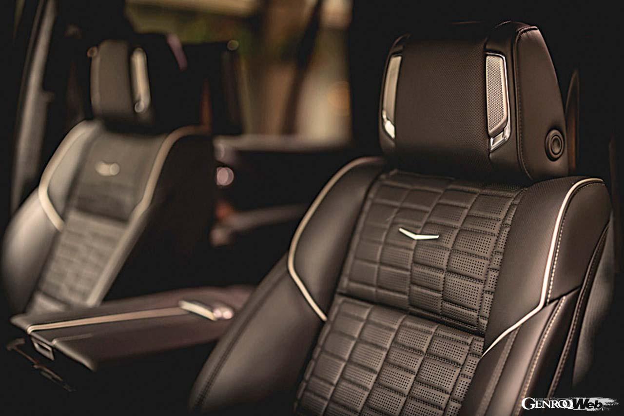 キャデラック エスカレード スポーツのフロントシート