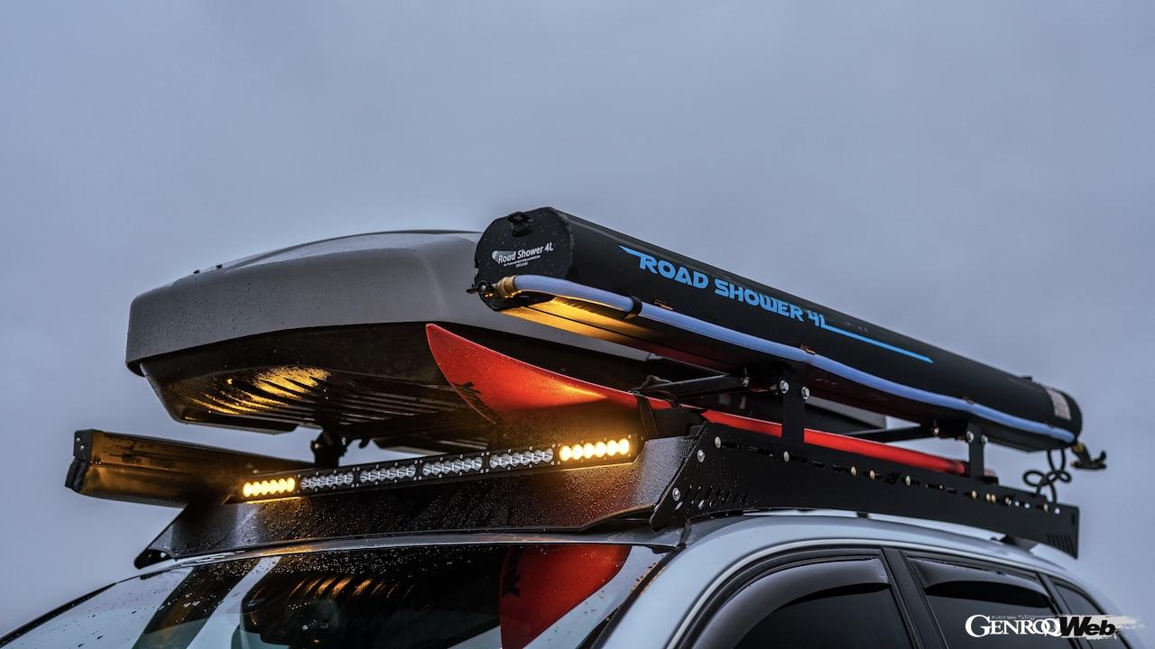 「人生は短い」、ポルシェ カイエンを住処に、世界を楽しむ旅へと出かけた退役空母乗り