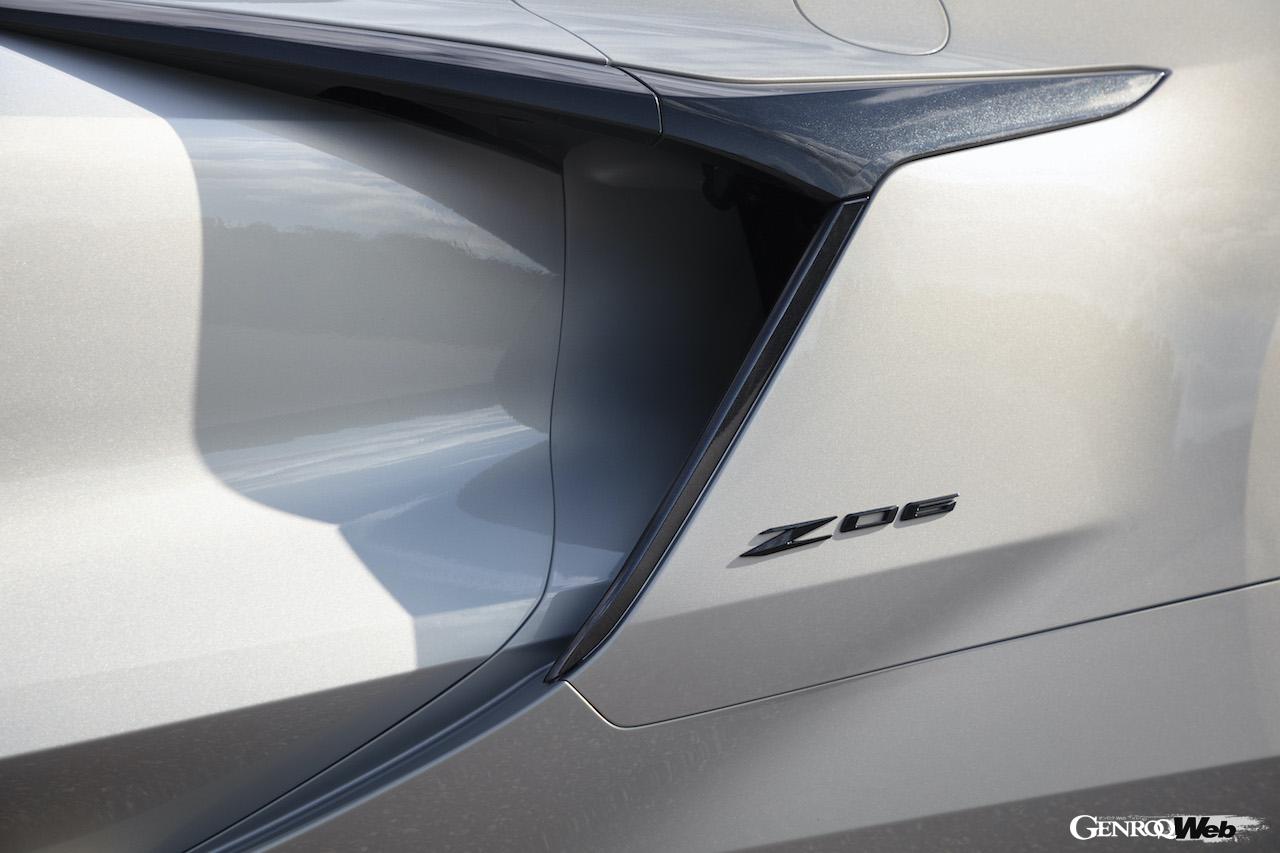 ミッドシップ8代目シボレー コルベットにハイパフォーマンス仕様「Z06」が登場