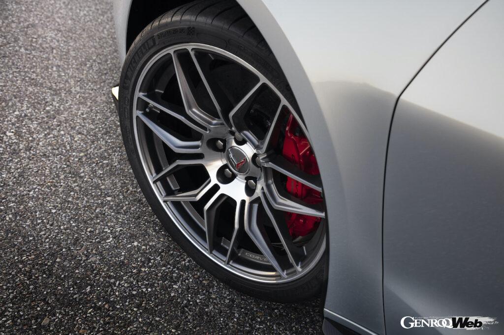 ミッドシップ8代目シボレー コルベットにハイパフォーマンス仕様「Z06」が登場