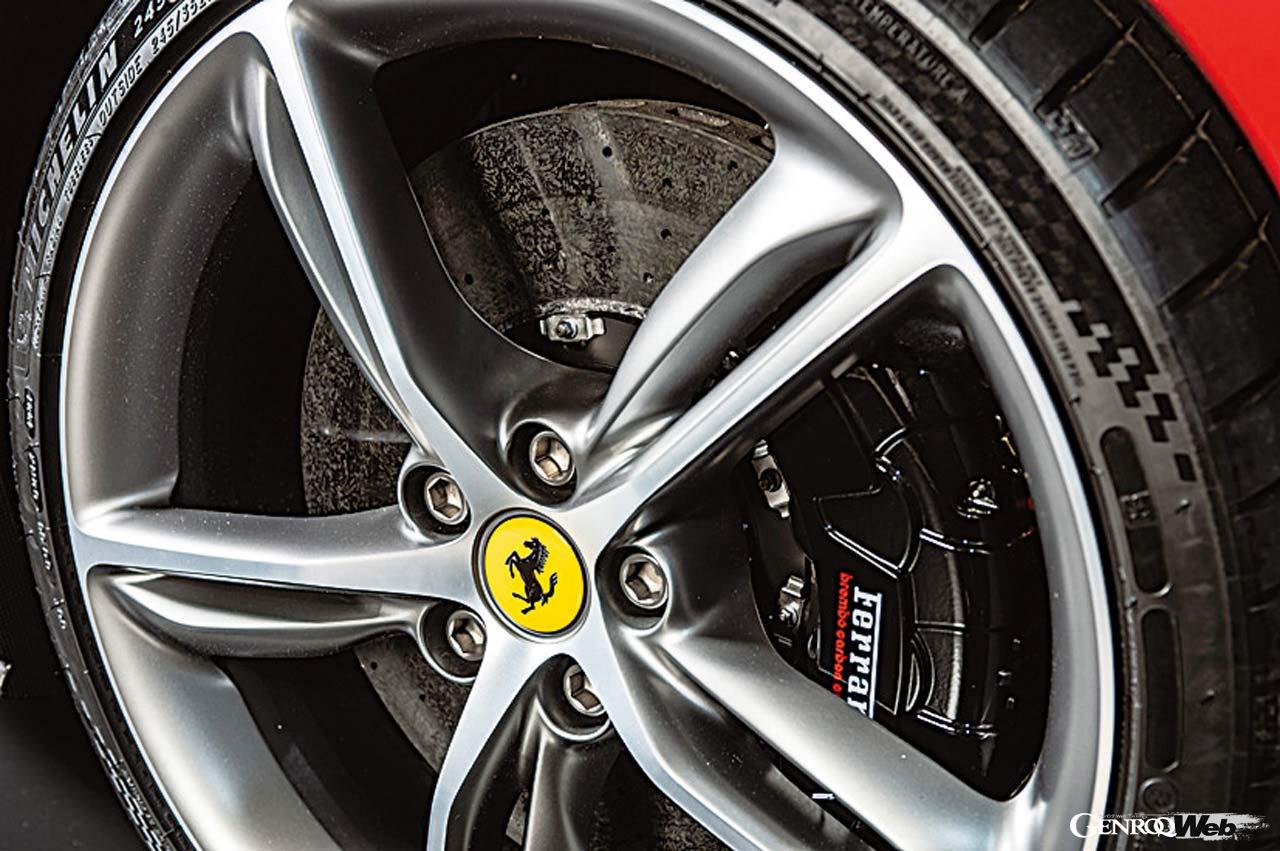 フェラーリ 296 GTBのホイール