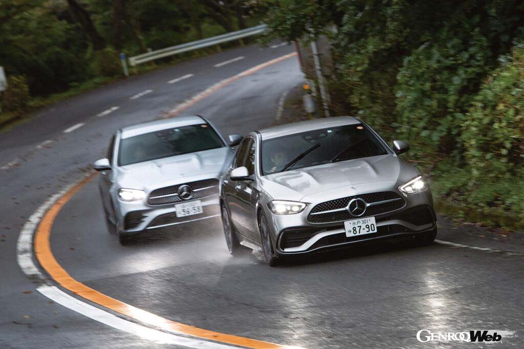 メルセデス・ベンツ C 200 アヴァンギャルドとE 200 スポーツの走行シーン