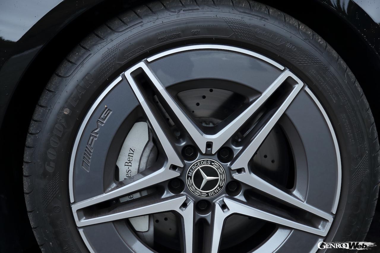 新型メルセデス・ベンツ C 200のホイール